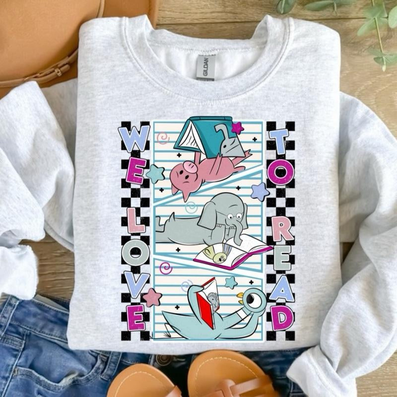 Teacher - We Love To Read Mo Sweatshirt - Ash Grey - Teacher Sweatshirt Pullover Soft Unisex Womenswear